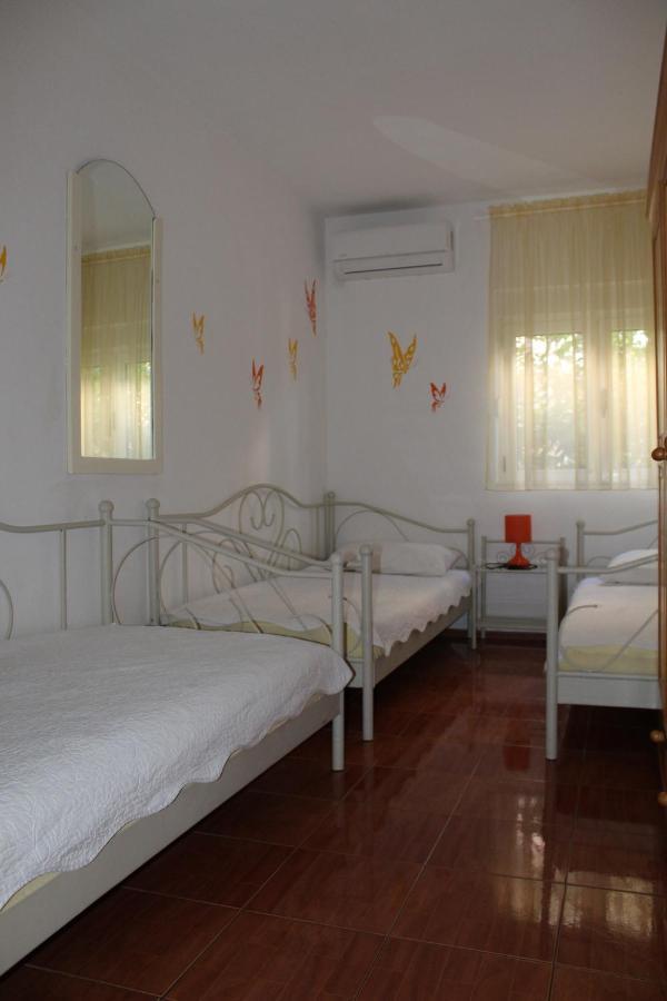Nikola Leko Guest House Hvar Town Exterior foto